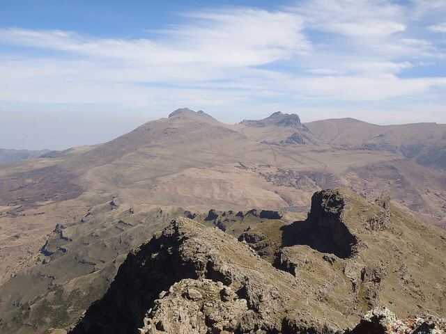 Blick vom Bwahit-Pass (4.200m) auf den Kidis Yared (4.453m)